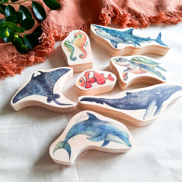 Sea Life - small world