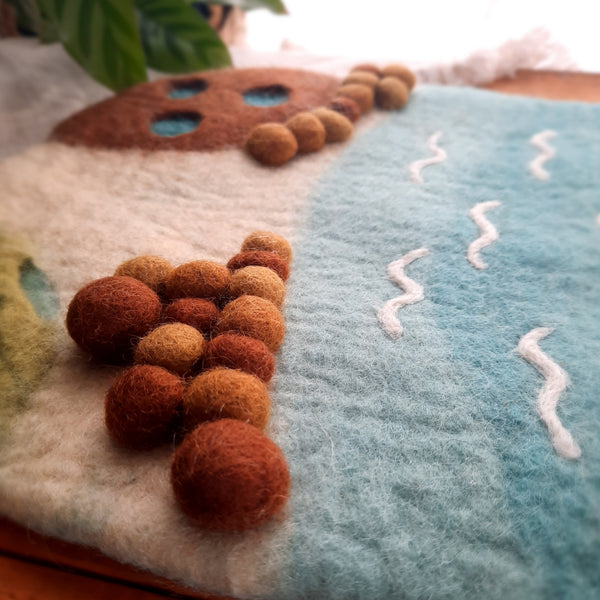 Sea & Rockpool Small Felt Play Mat