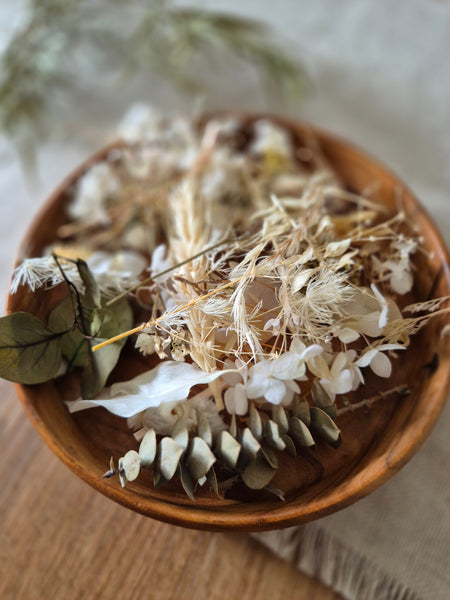 Dried Flowers Neutrals - Pack Eight