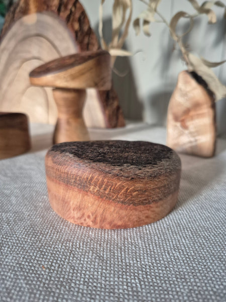 Natural Round