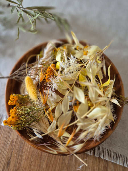Dried Flowers Yellows - Pack Nine