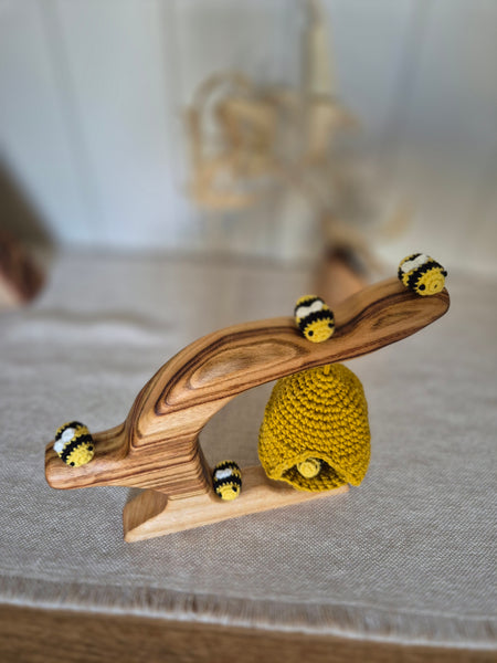 Bee Hive Branch - Set One