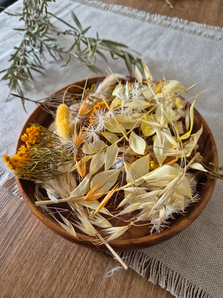 Dried Flowers Yellows - Pack Nine