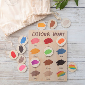 colour hunt - activity board